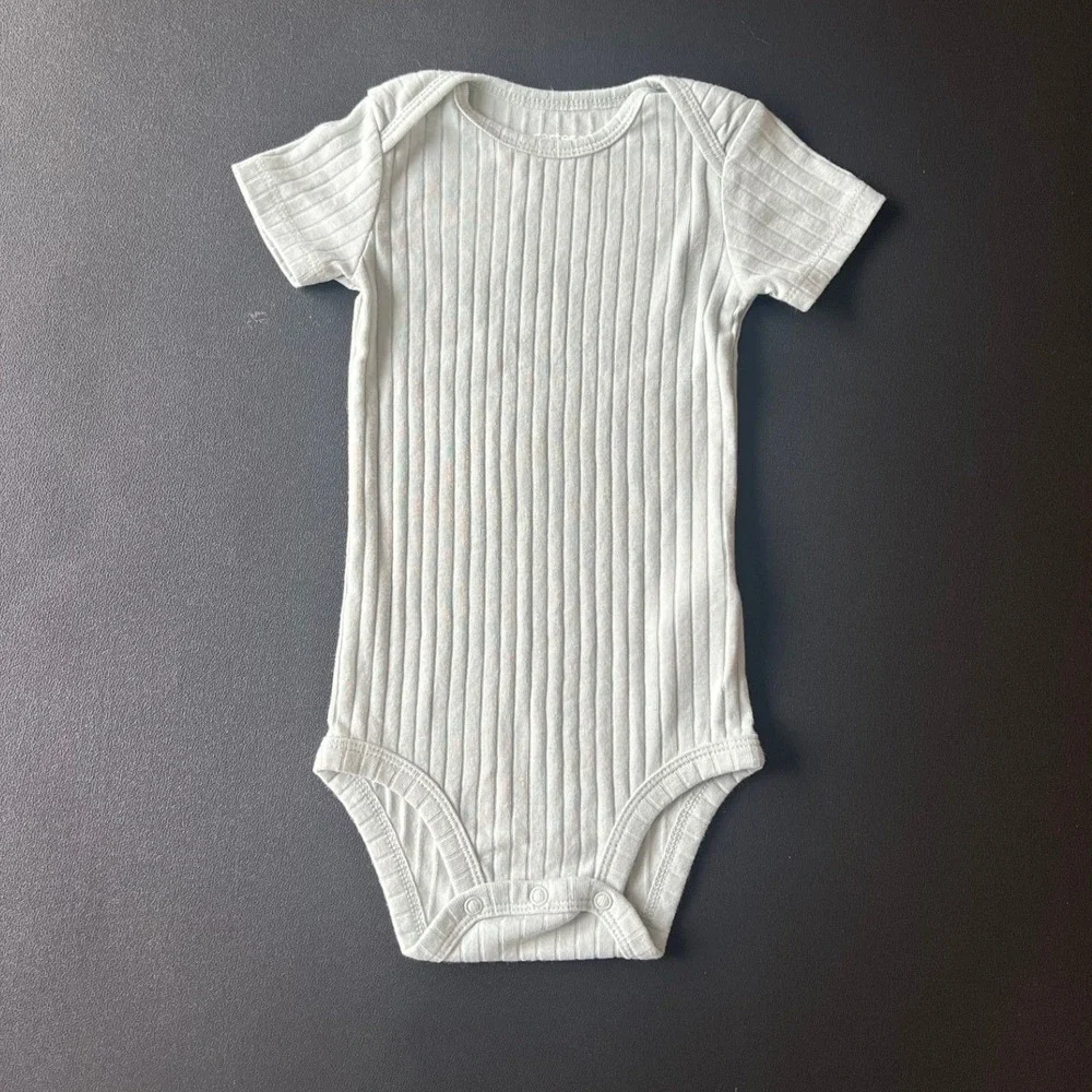 Carters Child of Mine Baby 18M Sage Green Ribbed Short Sleeve Bodysuit (1016)